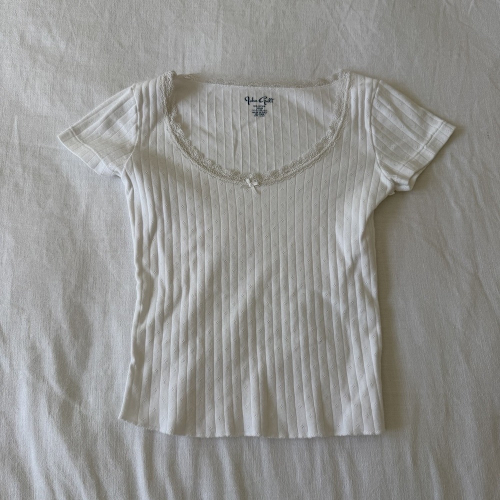 Brandy Melville White Lace Top One Size XS/S Scoop Neck John Galt - Picture 4 of 6